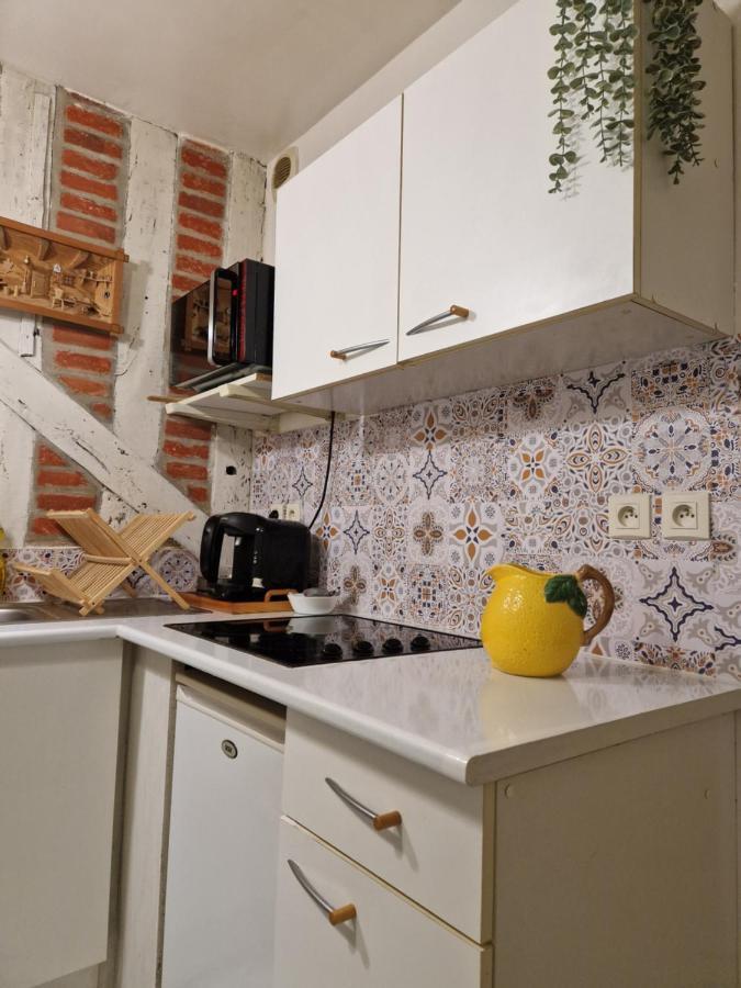 Le Scandinave, Proche Bord De Loire Орлеан Екстериор снимка